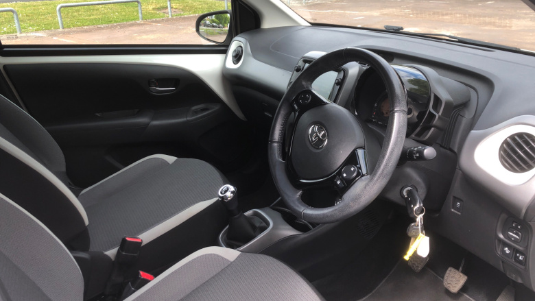 Toyota Aygo 1.0 VVT-i X-Trend TSS 5dr Petrol Hatchback